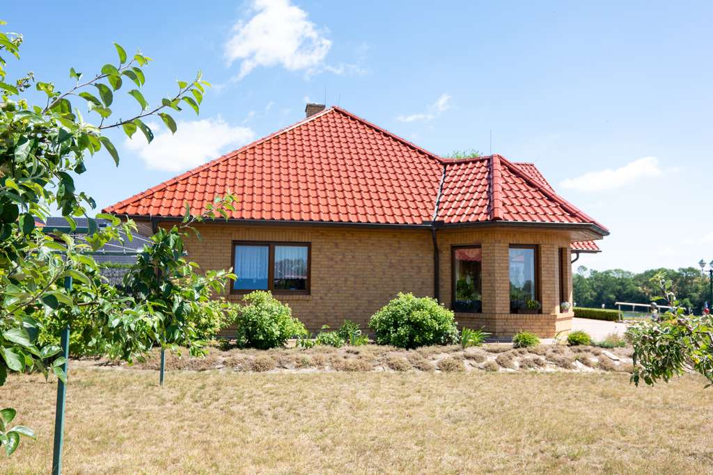 Immobilie in Grünow - ☆ ☆ ☆ ☆ ☆ Einfamiienhaus am See, großzügig und luxuriös, unweit von Prenzlau ☆ ☆ ☆ ☆ ☆ - Bild 3