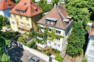 Ein stilvolles 3-Familienhaus mit idyllischem Garten in einer der begehrtesten Wohnlagen von S-West!