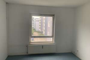 Helles Zimmer mit Balkon innerhalb einer 3er-WG // 2.OG links, Zimmer 0148 – Halberstädter Str. 24, 38444 Westhagen, Wolfsburg – Vorschaubild 7