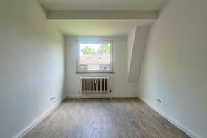 Großzügige Maisonettewohnung mit Balkon – Die vollständige Adresse der Immobilie erhältst du vom Anbieter., 22149 Rahlstedt, Hamburg – Vorschaubild 6