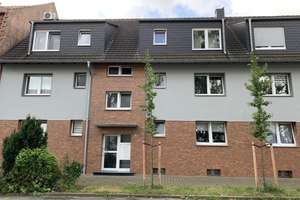 2,5-Zimmer-Wohnung mit Balkon, 1. OG , im beliebten Gelsenkirchen-Schaffrath