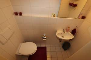 + Kaarst + Erdgeschoss-Gartenwohnung + ca. 89 m² Wohnfläche + 3 Zimmer + Stellplatz + TG + vermietet – Die vollständige Adresse der Immobilie erhältst du vom Anbieter., 41564 Kaarst – Vorschaubild 7