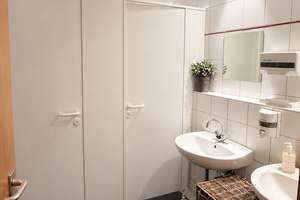 Außergewöhnlich großzügige Wohnung mit ca. 240 m² in ruhiger Innenhoflage – 40223 Bilk, Düsseldorf – Vorschaubild 12