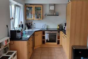 Sehr gepflegtes 6-Zimmer-Reihenendhaus mit geh. Innenausstattung in TOP- Lage – Die vollständige Adresse der Immobilie erhältst du vom Anbieter., 69493 Hirschberg an der Bergstraße – Vorschaubild 2