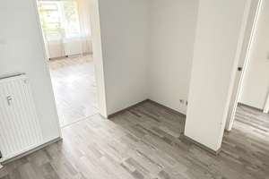 Topgepflegte, moderne 2-Zimmer-Wohnung mit Einbauküche, Balkon und Außenstellplatz in Velbert – Hohenzollernstr. 20, 42551 Velbert-Mitte, Velbert – Vorschaubild 4