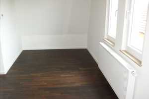 Traumwohnung! Ruhig und Zentral mit bester Infrastruktur und hochwertiger Ausstattung. – Sankt-Pöltener-Strasse 58, 70469 Stuttgart – Vorschaubild 3