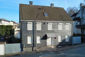 Handwerker aufgepasst! | Mehrfamilienhaus mit Potential I 4 Garagen |Gartengrundstück  – Die vollständige Adresse der Immobilie erhältst du vom Anbieter., 42389 Langerfeld-Beyenburg, Wuppertal – Vorschaubild 2