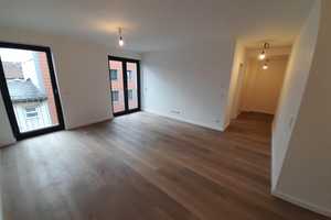 Erstbezug nach Sanierung! – Untermauerstr. 47, 47051 Duisburg – Vorschaubild 1