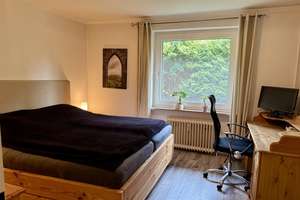 Haus-im-Haus-Charakter mit 30 m² Terrasse in ruhiger Lage in Hamburg-Bramfeld – Die vollständige Adresse der Immobilie erhältst du vom Anbieter., 22179 Bramfeld, Hamburg – Vorschaubild 7