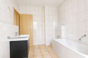 LICHT, LUFT UND WEITBLICK - OFFENES WOHNEN IM PENTHOUSE MIT SONNIGER DACHTERRASSE – Die vollständige Adresse der Immobilie erhältst du vom Anbieter., 65197 Klarenthal, Wiesbaden – Vorschaubild 15