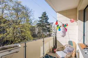 Modernisierte 3-Zimmer-Wohnung mit Südbalkon in ruhiger Lage in Berlin-Westend – Bolivarallee 3, 14050 Westend, Berlin – Vorschaubild 2