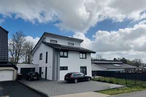 Modernes Einfamilienhaus mit energieeffizienter Technik – Johanne-Stelzer-Straße 36 2016, 32602 Vlotho – Vorschaubild 1