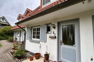 Gepflegtes Reihenmittelhaus in St. Jürgen mit ca. 100 m², 5 Z, Terrasse & Stellplatz – Kronsforder Landstraße 2h, 23560 Sankt Jürgen, Lübeck – Vorschaubild 2