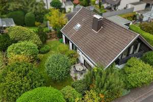 Einfamilienhaus im modernen Fachwerkstil – lichtdurchflutet und großzügig
 – Die vollständige Adresse der Immobilie erhältst du vom Anbieter., 51147 Wahn, Köln – Vorschaubild 2