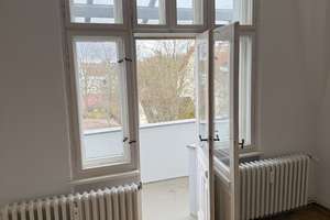 Wohnen im Dachgeschoß in einer wunderbaren Stadtvilla - eine Altbau-Perle! – Memlingstraße 15, 12203 Lichterfelde, Berlin – Vorschaubild 3