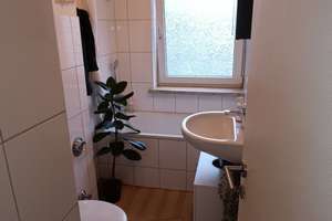 *ab sofort* mit Weitblick * große Wohnküche, Balkon, sep. Schlafzimmer, Bad mit Fenster – Gitschiner Str. 90, 47053 Hochfeld, Duisburg – Vorschaubild 14