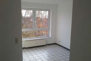 Sehr schöne und gut aufgeteilte 2 1/2 Raum Dachgeschosswohnung – Kriemhildstr. 17, 45892 Resse, Gelsenkirchen – Vorschaubild 6