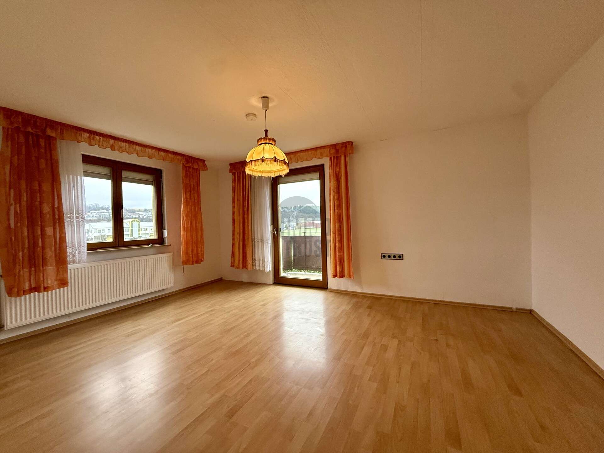 Immobilie in Neudenau - RUHIGE RANDLAGE - AUTARKES WOHNEN MÖGLICH - Bild 2