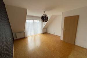 Großzügige Doppelhaushälfte in bester Lage in Ansbach – Die vollständige Adresse der Immobilie erhältst du vom Anbieter., 91522 Eyb, Ansbach – Vorschaubild 11