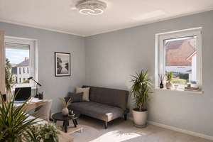 Modernes Einfamilienhaus KfW-70, Energieklasse A+ – Großer Garten mit Pool und Terrasse – Die vollständige Adresse der Immobilie erhältst du vom Anbieter., 68307 Sandhofen, Mannheim – Vorschaubild 22