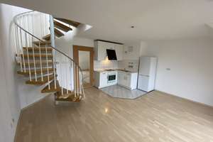 Maisonetten-Wohnung mit EBK und Blk. in Neu-Ulm/Reutti
