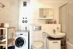 möbliert 3-Zi in Pankow + Tiefgarage - mindestens 1 max. 2 Jahre | Wannen-Bad | EBK | Balkon | LIFT – Vienweg 114, 13127 Französisch Buchholz, Berlin – Vorschaubild 10