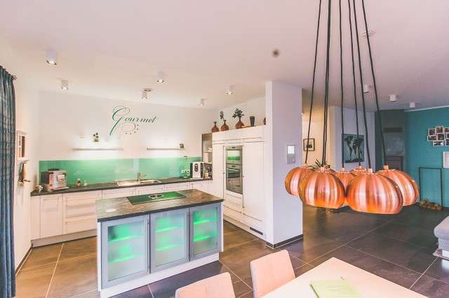 Immobilie in Löwenberger Land - Raus aus der teuren Miete  Bauen sie auf ein Grundstück in Neulöwenberg - Bild 1