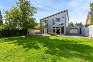 Industrielles Loft mit Charakter – ein Zuhause für Individualisten und Autofans – Die vollständige Adresse der Immobilie erhältst du vom Anbieter., 41466 Reuschenberg, Neuss – Vorschaubild 13