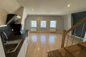 3-Zi Maisonette an der Untertrave mit Dachterrasse per sofort zu vermieten! Befristet für 3 Jahre. – Die vollständige Adresse der Immobilie erhältst du vom Anbieter., 23552 Innenstadt, Lübeck – Vorschaubild 1