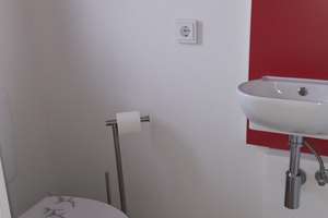 Gepflegtes Reihenendhaus mit 5 Zimmern, Balkon, Kaminofen und Garage in Knittlingen – Die vollständige Adresse der Immobilie erhältst du vom Anbieter., 75438 Knittlingen – Vorschaubild 5