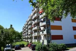 2-Zimmer-Wohnung bequem mit EINBAUKÜCHE – Am Stadtpark 10, 9120 Helbersdorf, Chemnitz – Vorschaubild 2
