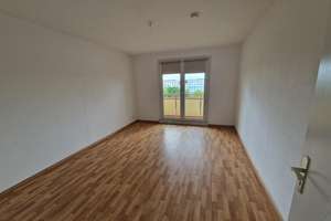 **KLEIN ABER FEIN** 1-Zimmer-Wohnung // EG // Bad mit Dusche // Einbauküche // Balkon // ab 01.07. – Thierbacher Straße 13, 3048 Sachsendorf, Cottbus – Vorschaubild 5