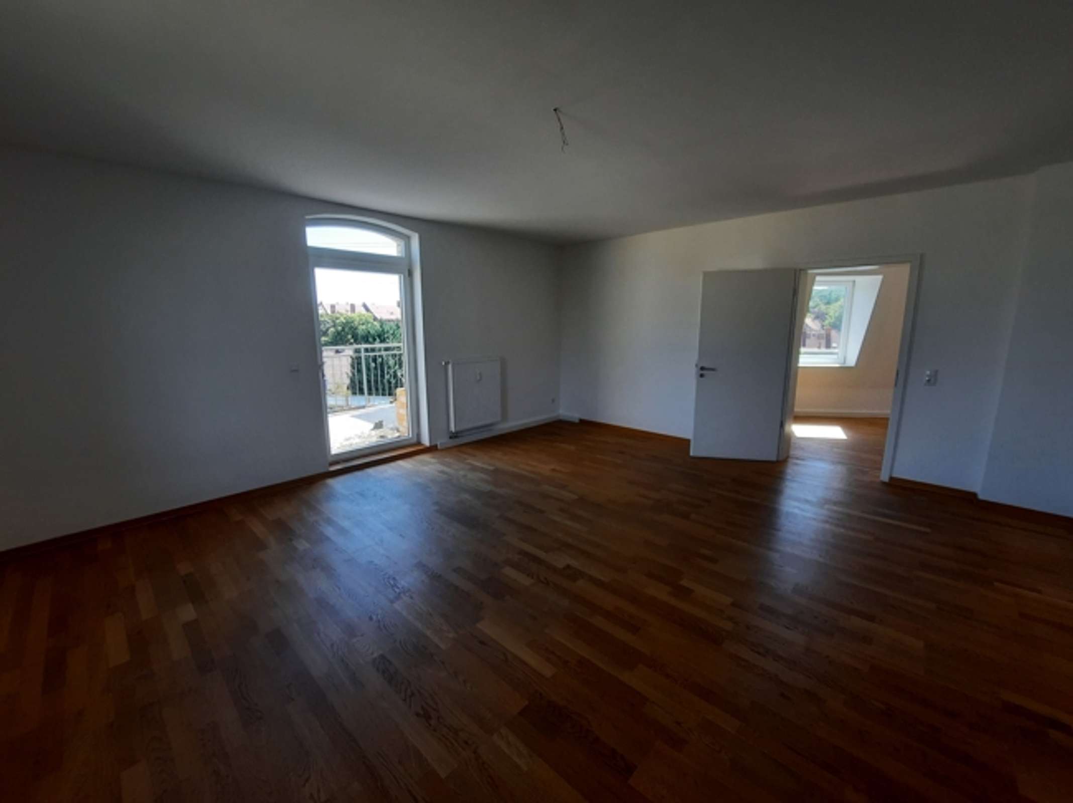 Attraktive 2-Zimmer-DG-Wohnung mit gemütlichem Balkon und modernem Bad in Erfurt/Löbervorstadt