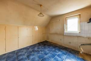 Frankfurt-Eschersheim: Interessantes Mehrfamilienhaus mit großem Garten – Die vollständige Adresse der Immobilie erhältst du vom Anbieter., 60433 Eschersheim, Frankfurt am Main – Vorschaubild 13