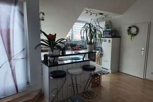 WOHNEN ÜBER DEN DÄCHERN VON ERFURT - HELLE 3- ZKB - DACHGESCHOSSWOHNUNG – Die vollständige Adresse der Immobilie erhältst du vom Anbieter., 99089 Ilversgehofen, Erfurt – Vorschaubild 4