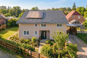 Mit Luftwärmepumpe, Fußbodenheizung, Smart Home usw.: Energieeffizientes Pultdach-Haus in Rehfelde – Die vollständige Adresse der Immobilie erhältst du vom Anbieter., 15345 Rehfelde – Vorschaubild 22