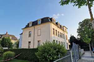 Nachhaltig vermietetes Mehrfamilienhaus mit Fußbodenheizung in idyllischer Wohnlage – Dresden – Vorschaubild 2