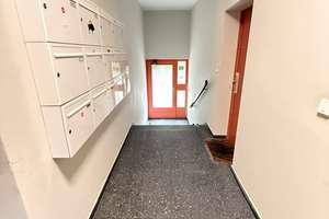 Bezugsfreies und möbliertes 1 Zimmer Apartment mit Balkon in Berlin-Kreuzberg - Provisionsfrei – Johanniterstr. 30, 10961 Kreuzberg, Berlin – Vorschaubild 39