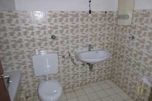 Schöne 2-Zimmer-Whg mit Balkon in Rath – Dorstener -Str- 14, 40472 Düsseldorf – Vorschaubild 9