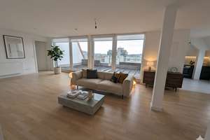 Lichtdurchflutete 4-Zimmer-Maisonette im DG mit Terrasse und Panoramablick über Stuttgart