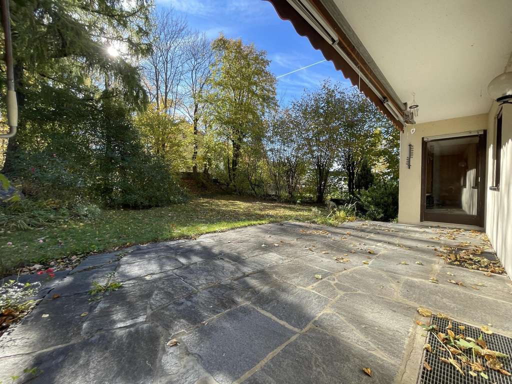 Immobilie in Buchloe - MEHRFAMILIENHAUS IM GRÜNEN
 - Bild 2