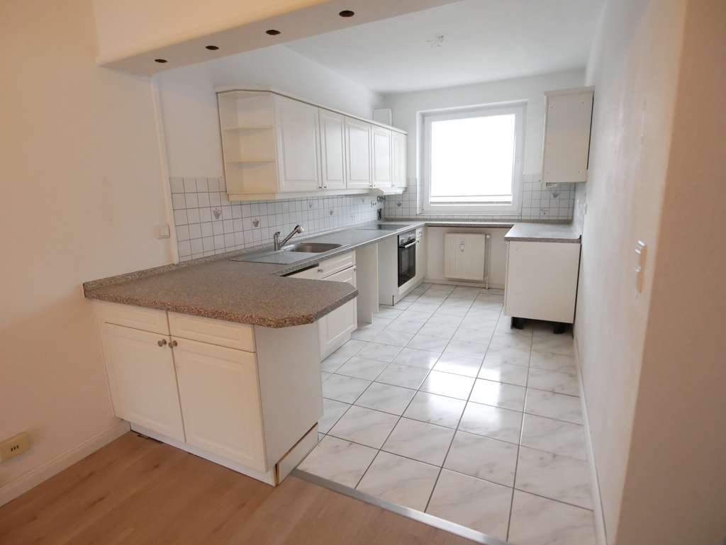 Immobilie in Halstenbek - viel Platz! - 4,5 Zi. Maisonette-Whg in bester Lage von Halstenbek - Bild 4