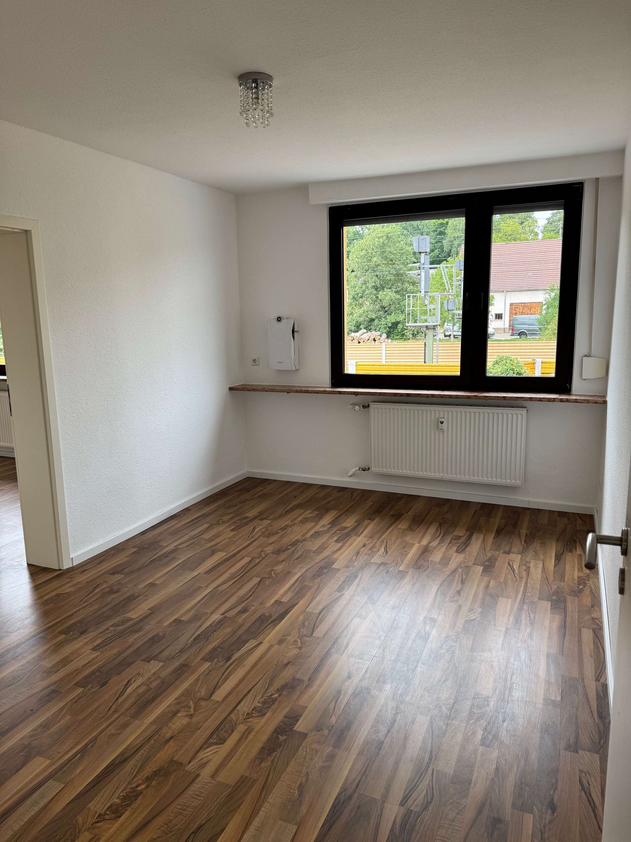 Immobilie in Ebersbach an der Fils - Familientraum mit Stil: Neu renovierte 5-Zimmer Wohnung mit großer Terrasse & morderne EBK  - Bild 0