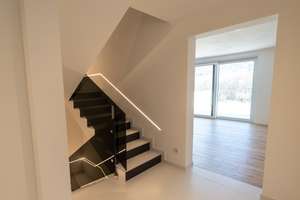 Exklusive moderne Doppelhaushälfte in Beilngries – hochwertiges Wohnen mit Smart-Home – 92339 Beilngries – Vorschaubild 4