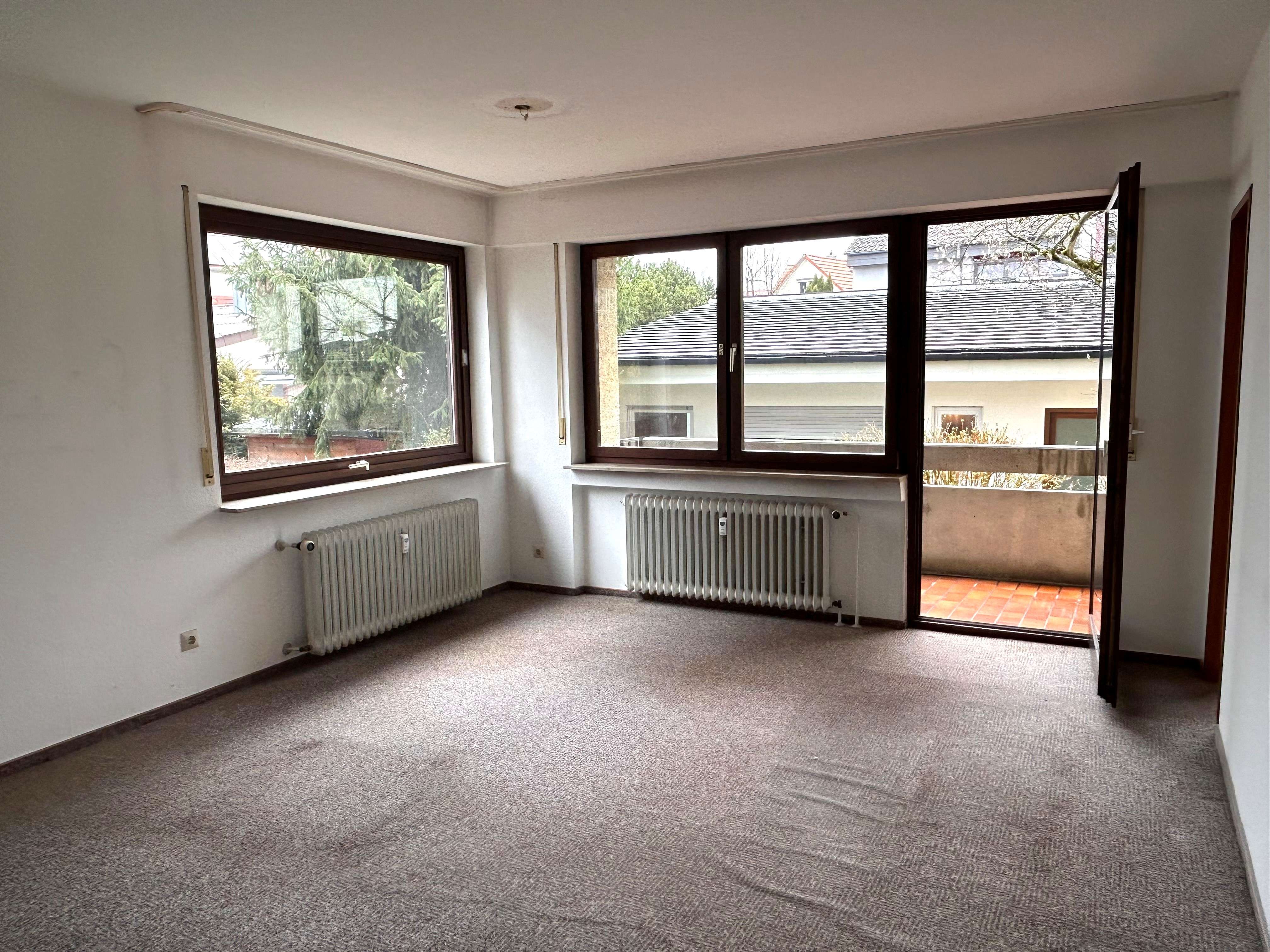 2 Zimmer Wohnung mit Gestaltungspotenzial im beliebten Tübinger Osten, Tübingen Kreis – Bild 2