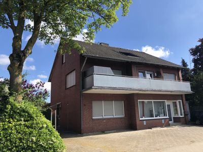 Großzügige 4 Zimmer-Wohnung ( z.Zt. vermietet ) mit Garage und Stellplatz zum fairen Preis zentra