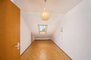 Großzügiges Einfamilienhaus mit Traumgarten, Garage & viel Platz für die ganze Familie – Gustav-Schwab-Str. 2, 72525 Münsingen – Vorschaubild 15