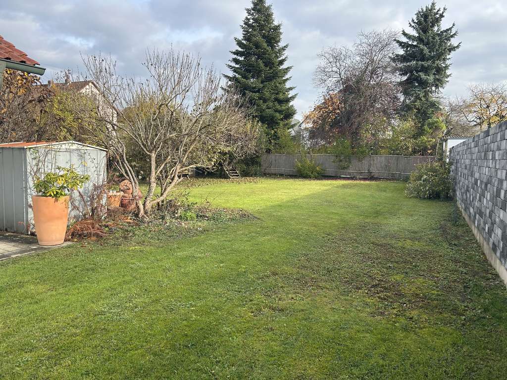 Ideales sonniges Baugrundstück in ALT-Haunwöhr, Herz-Jesu-Viertel, IN-Süd (mit Altbestand)