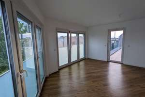 Traumhafte 3 Zimmer Wohnung mit Wasserblick - Nachmieter gesucht – Tabbertstraße 38, 12459 Oberschöneweide, Berlin – Vorschaubild 4