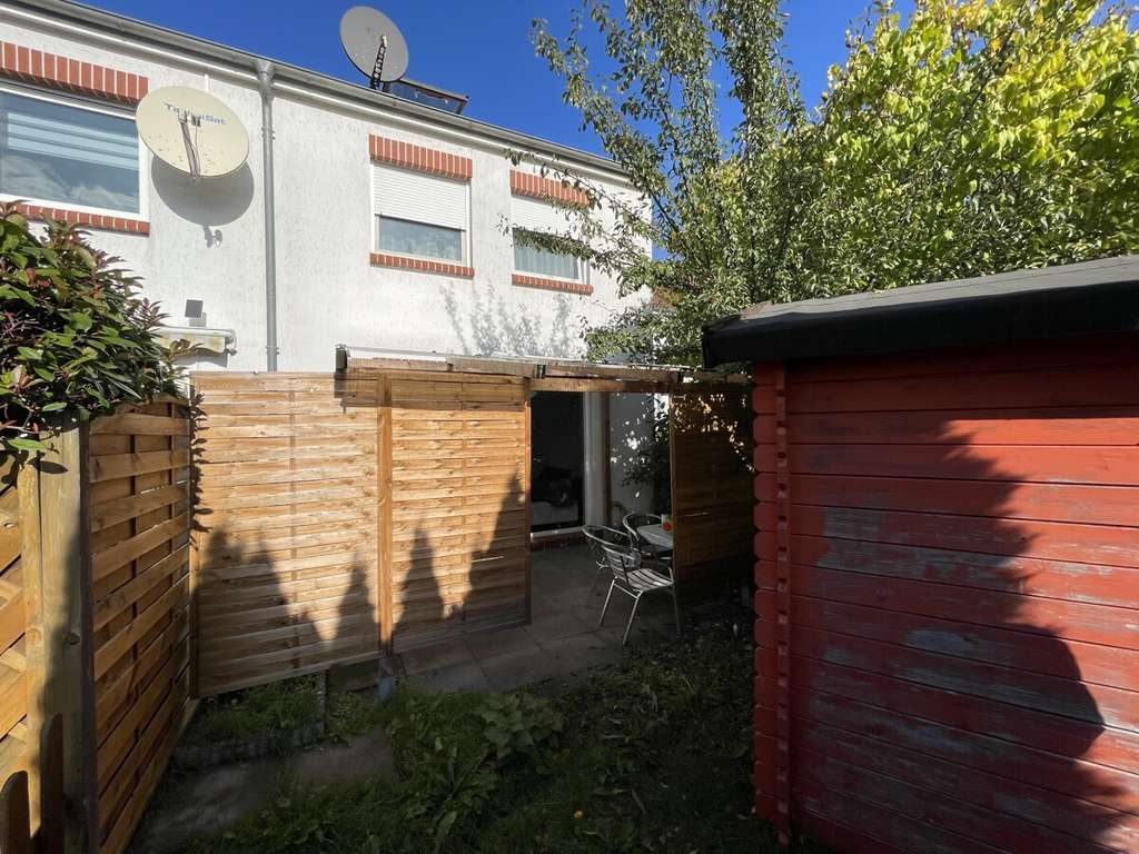 Reihenhaus in zentraler Lage zu verkaufen!